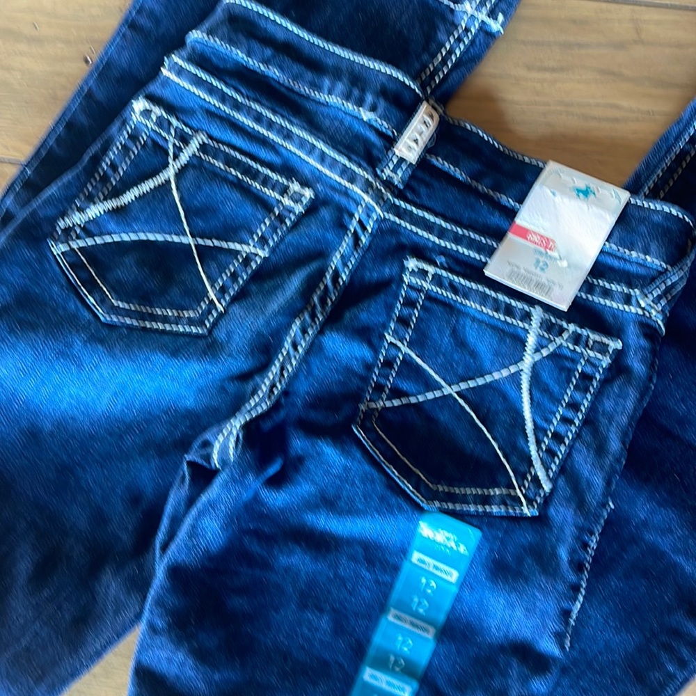 Ariat trouser jeans, size girls 12. New with tags.